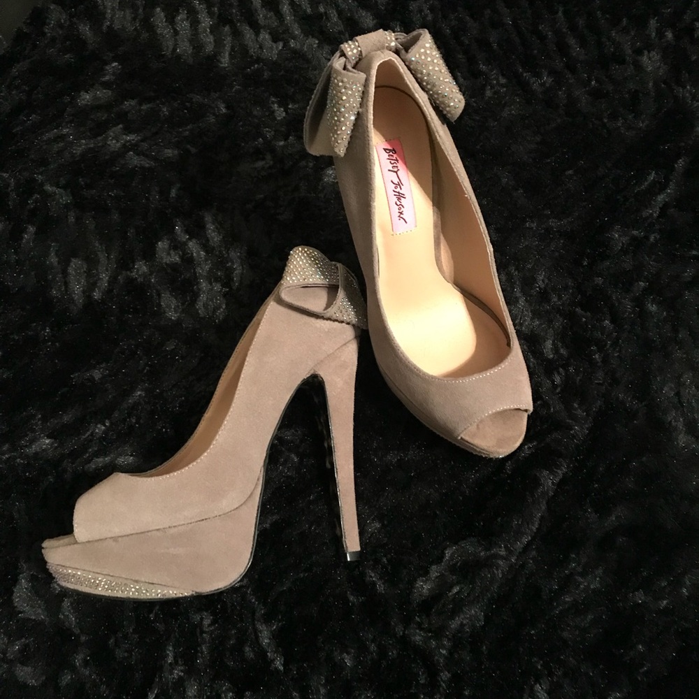 Amazing Betsy Johnson Platform Heels